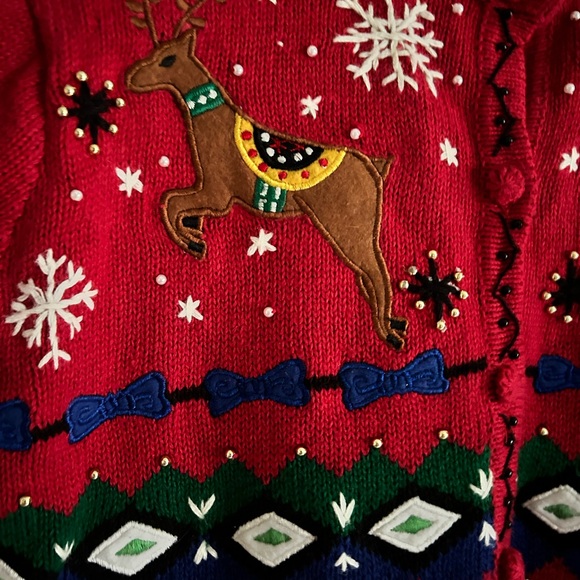 Vtg Designers Originals Red Rami Christmas Reindeer Embroidered Cardigan - Picture 13 of 16